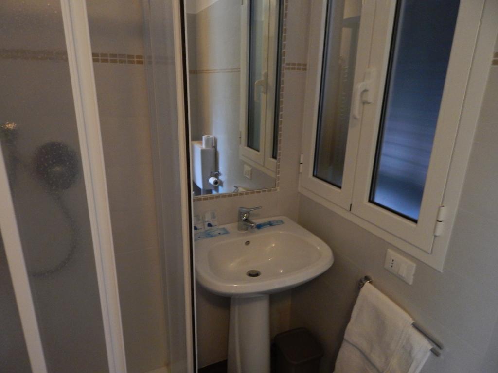 Il Melograno Villa Albenga Room photo